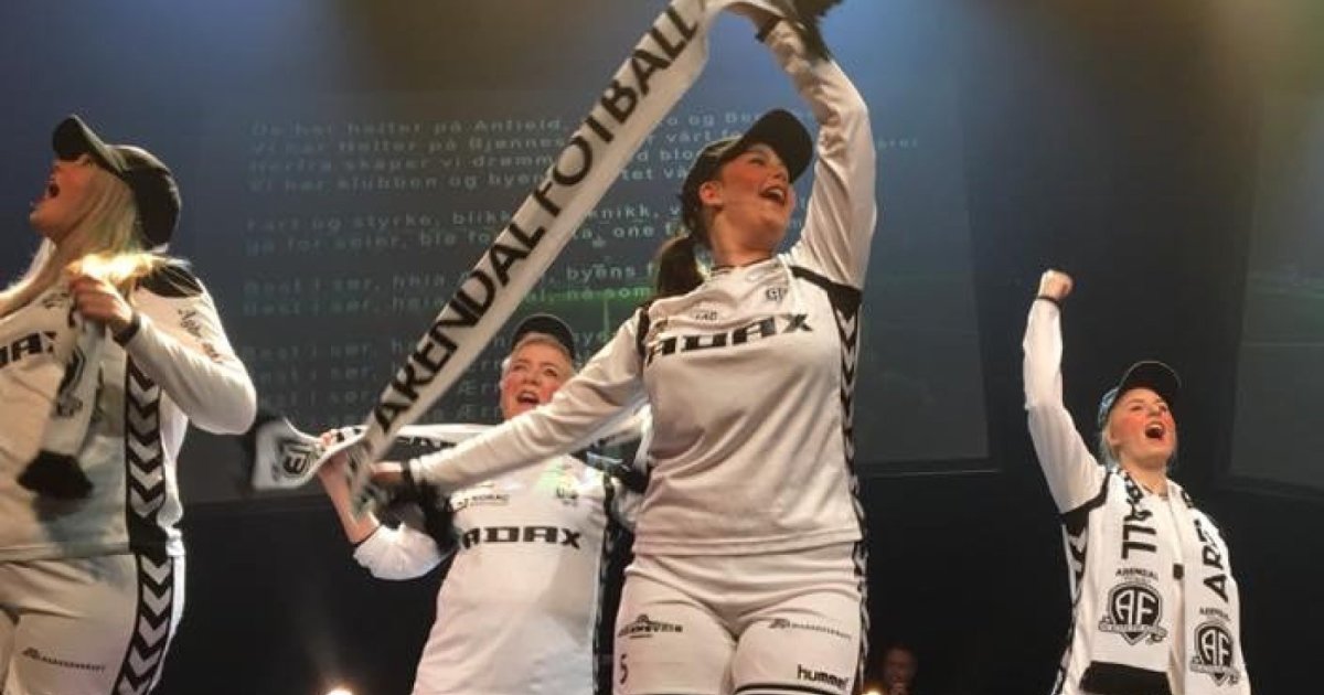 Arendal fikk ny supportersang i revygave / OBOSligaen